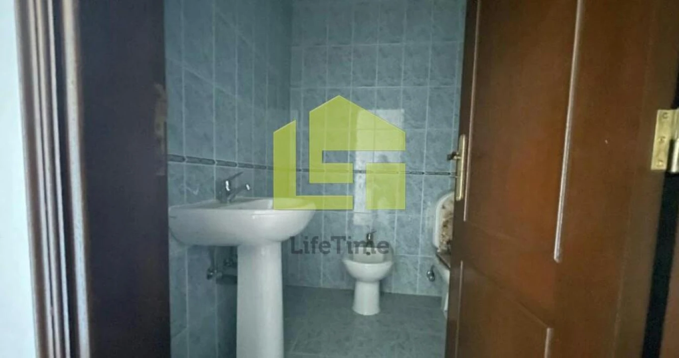 Apartamento T3 para Venda em Nelas Foto 22