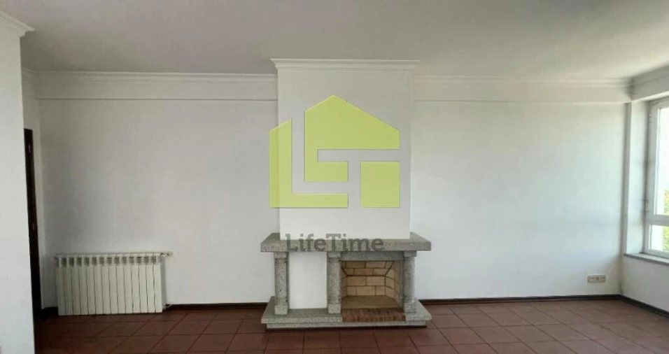 Apartamento T3 para Venda em Nelas Foto 7