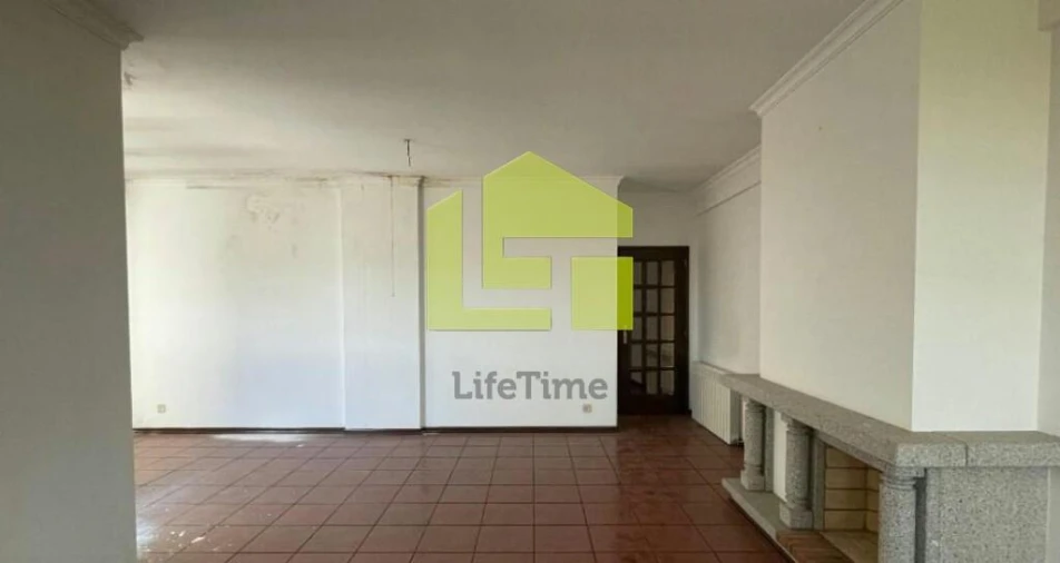 Apartamento T3 para Venda em Nelas Foto 6