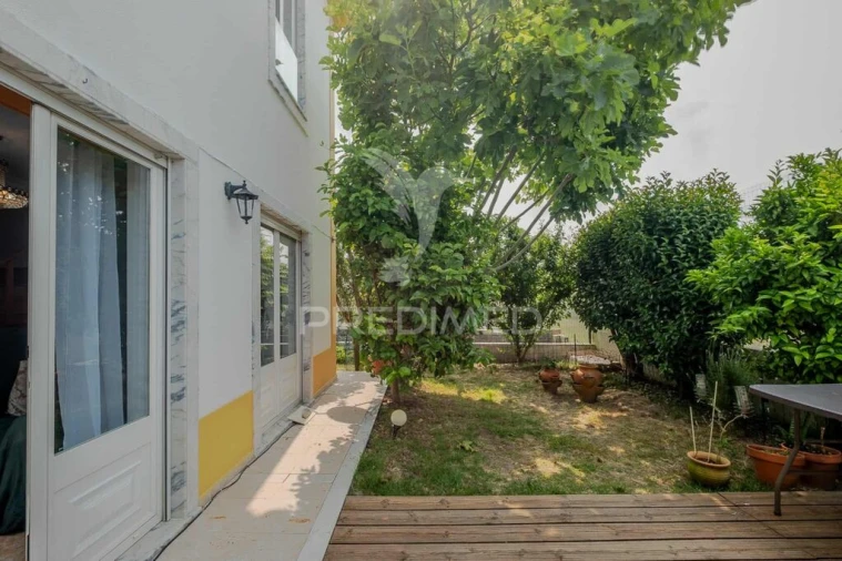 Moradia T3 para Venda em Santa Barbara Foto 6