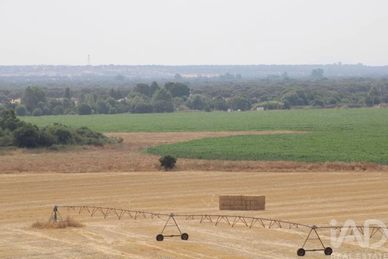 Moradia T13 para Venda em São João Baptista Foto 26