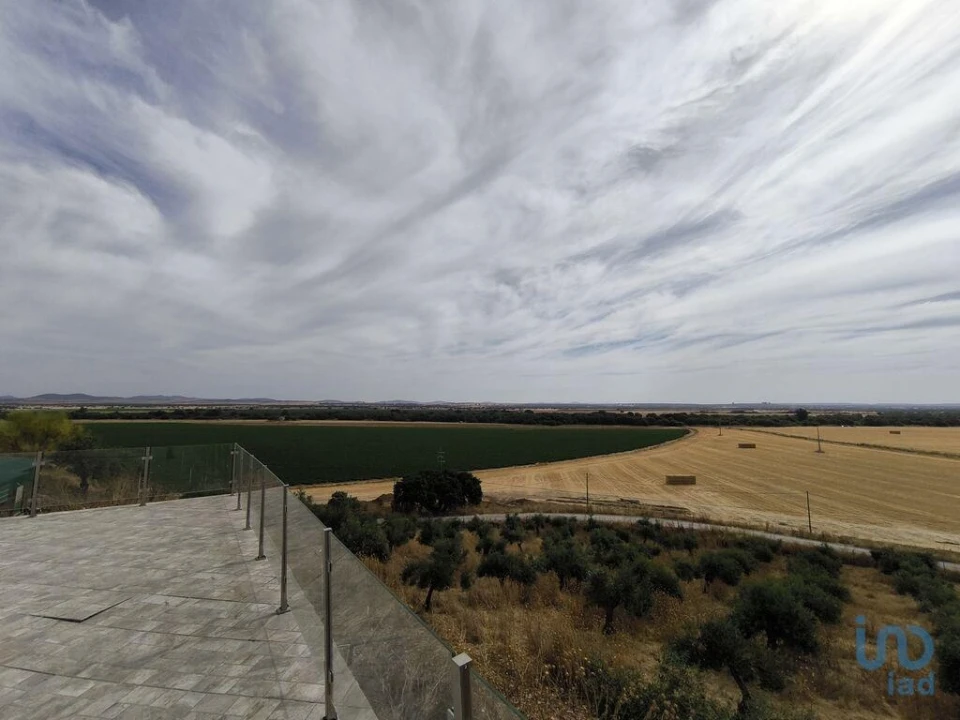 Moradia T13 para Venda em São João Baptista Foto 8