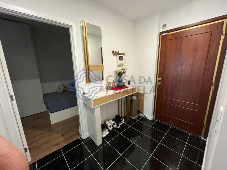 Apartamento T1 para Venda em Gulpilhares e Valadares Foto 3