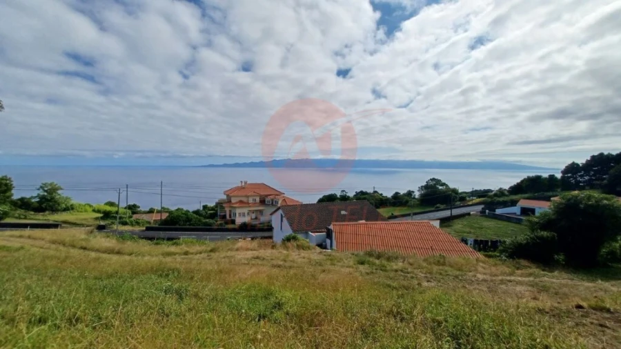 Terreno para Venda em Calheta Foto 7