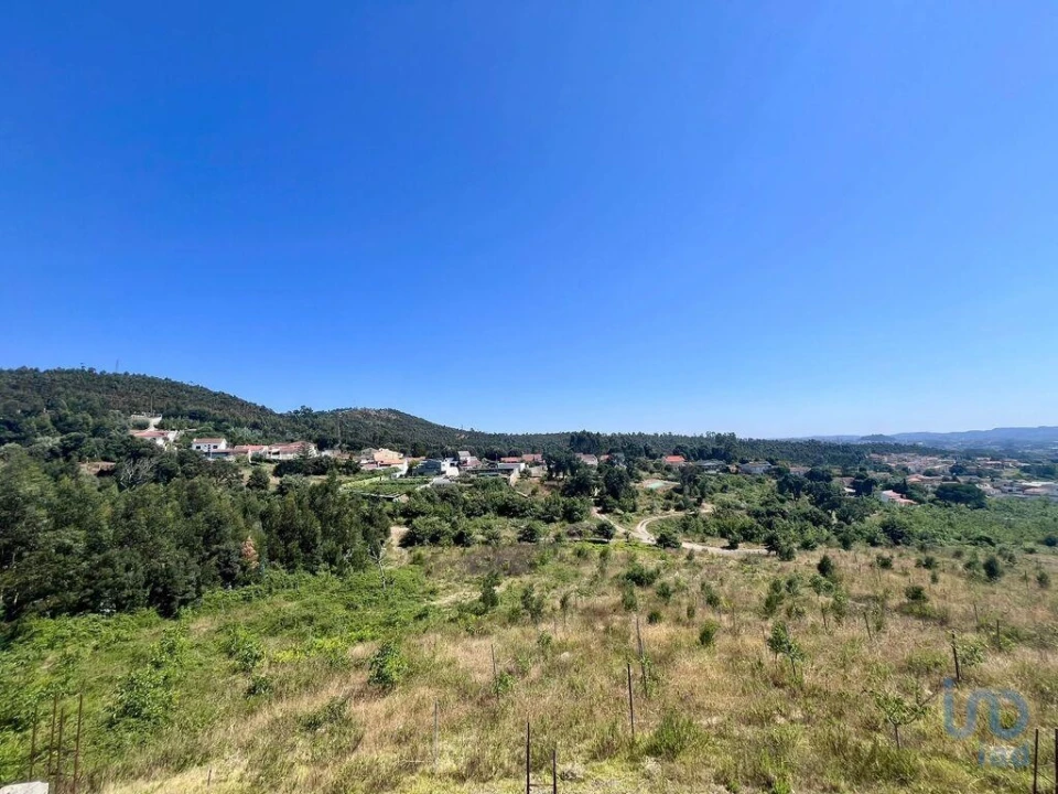 Terreno para Venda em Fânzeres e São Pedro da Cova Foto 4