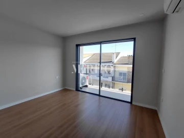 Apartamento T4 para Venda em Arcozelo