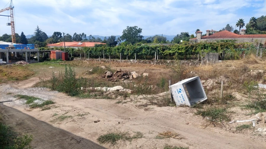 Moradia T3 para Venda em Carrazedo Foto 16