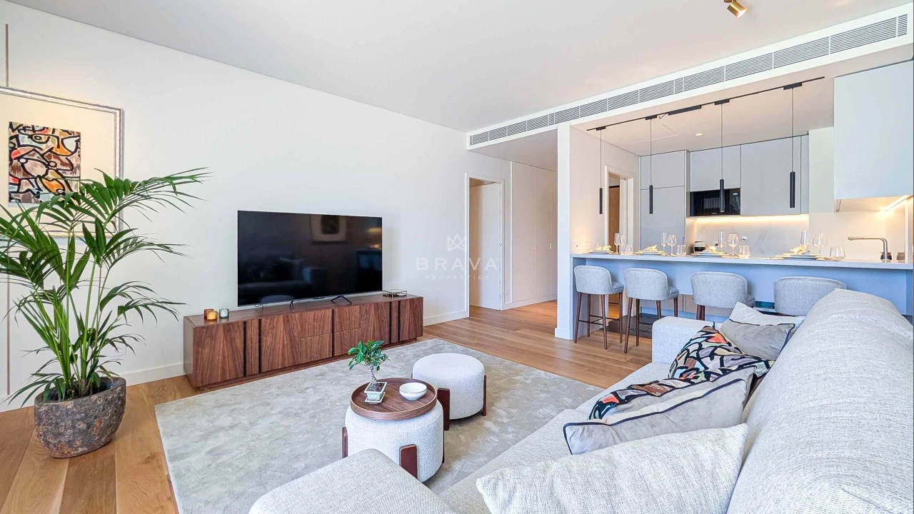 Apartamento T2 para Venda em Quarteira Foto 4
