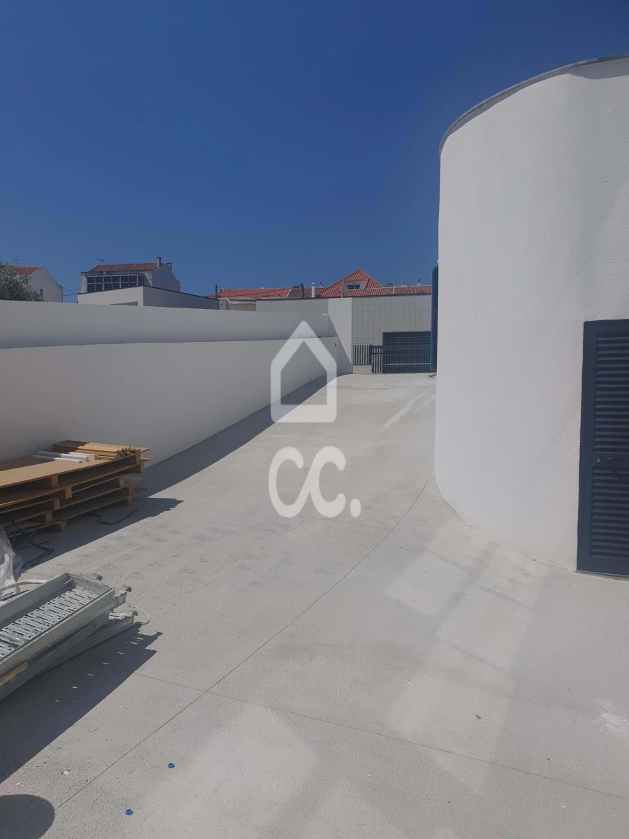 Moradia T4 para Venda em Caparica e Trafaria Foto 10