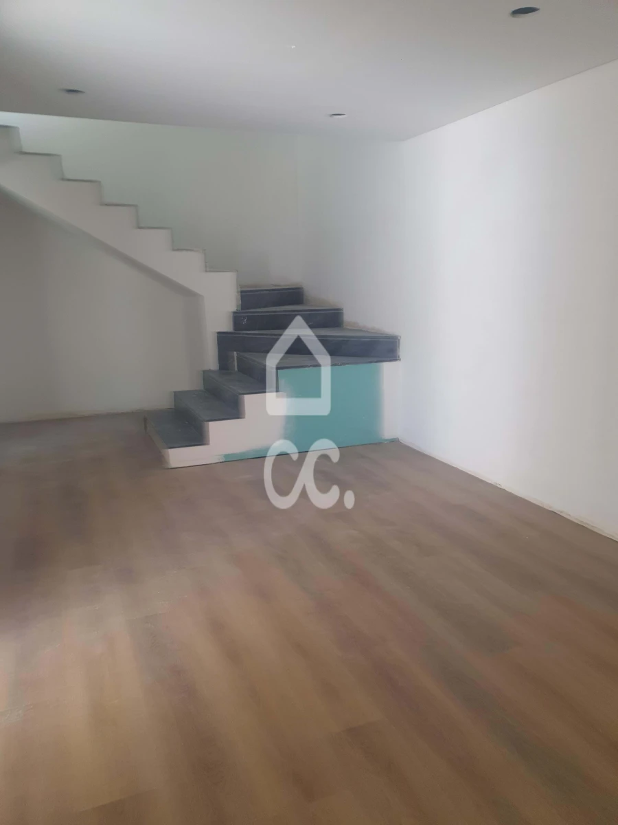 Moradia T4 para Venda em Caparica e Trafaria Foto 14