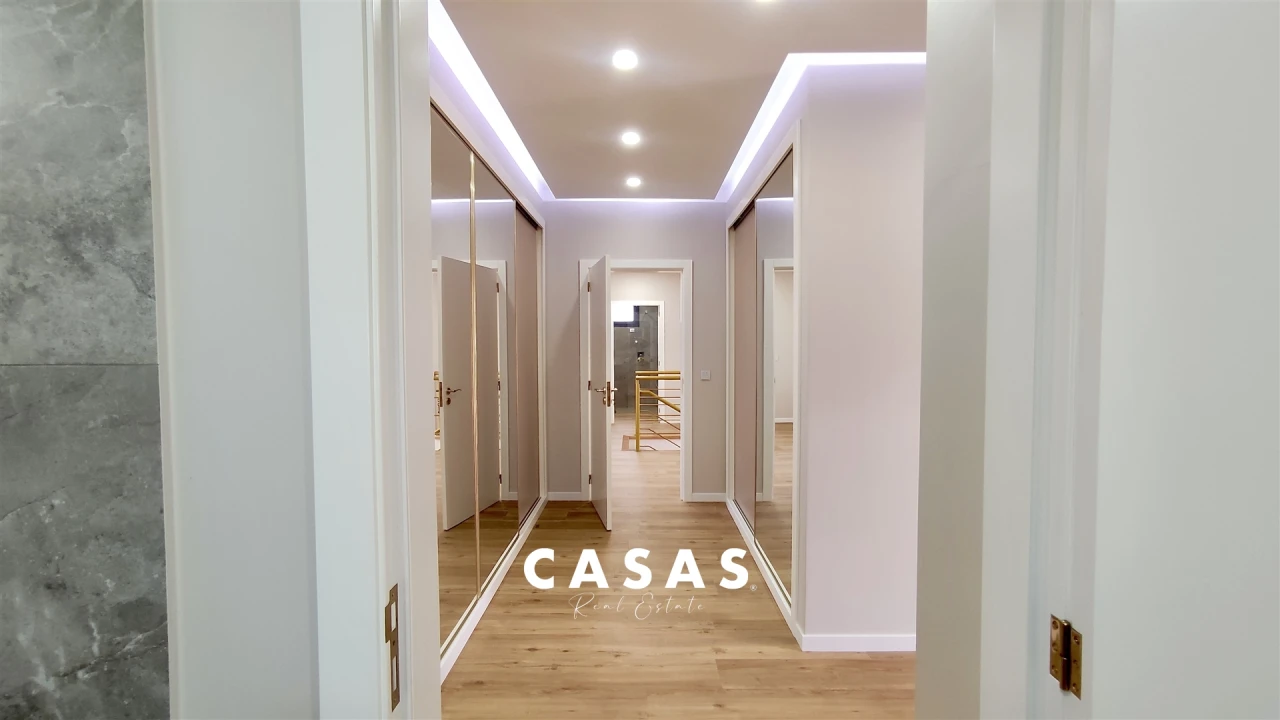 Moradia T4 para Venda em Machico Foto 27