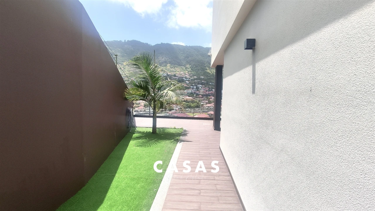 Moradia T4 para Venda em Machico Foto 61