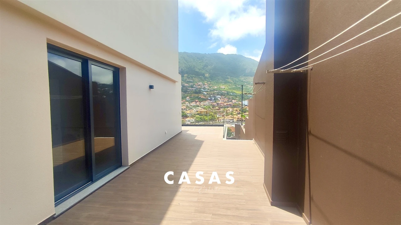 Moradia T4 para Venda em Machico Foto 59