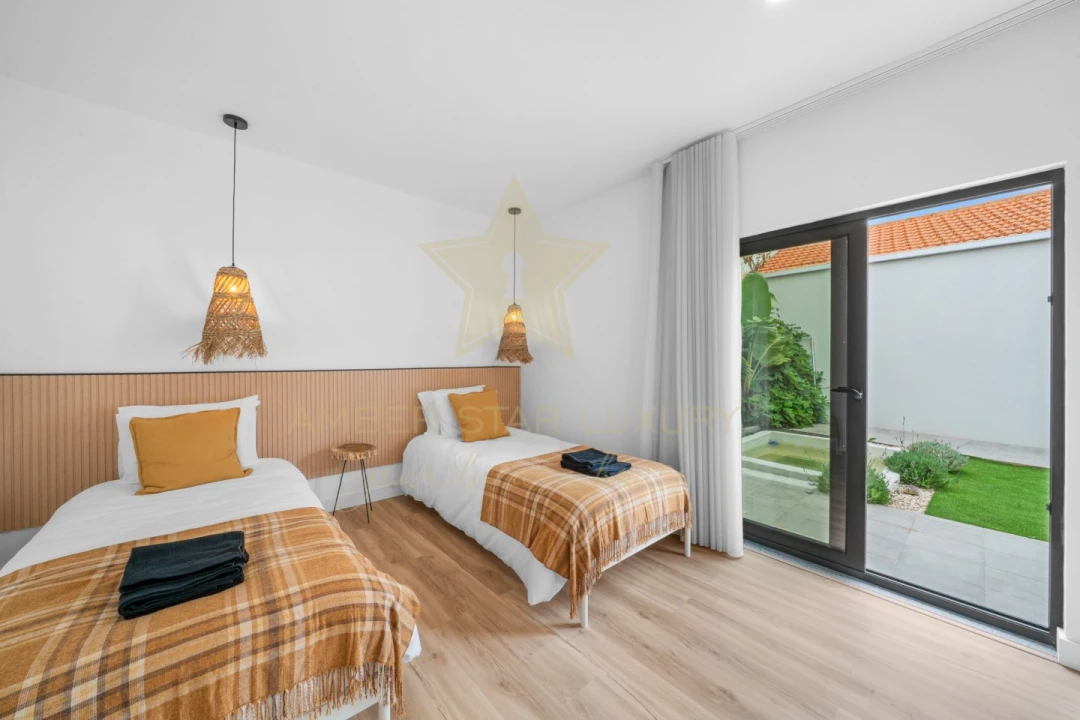 Moradia T4 para Venda em Anta e Guetim Foto 14