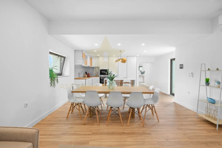 Moradia T4 para Venda em Anta e Guetim Foto 7