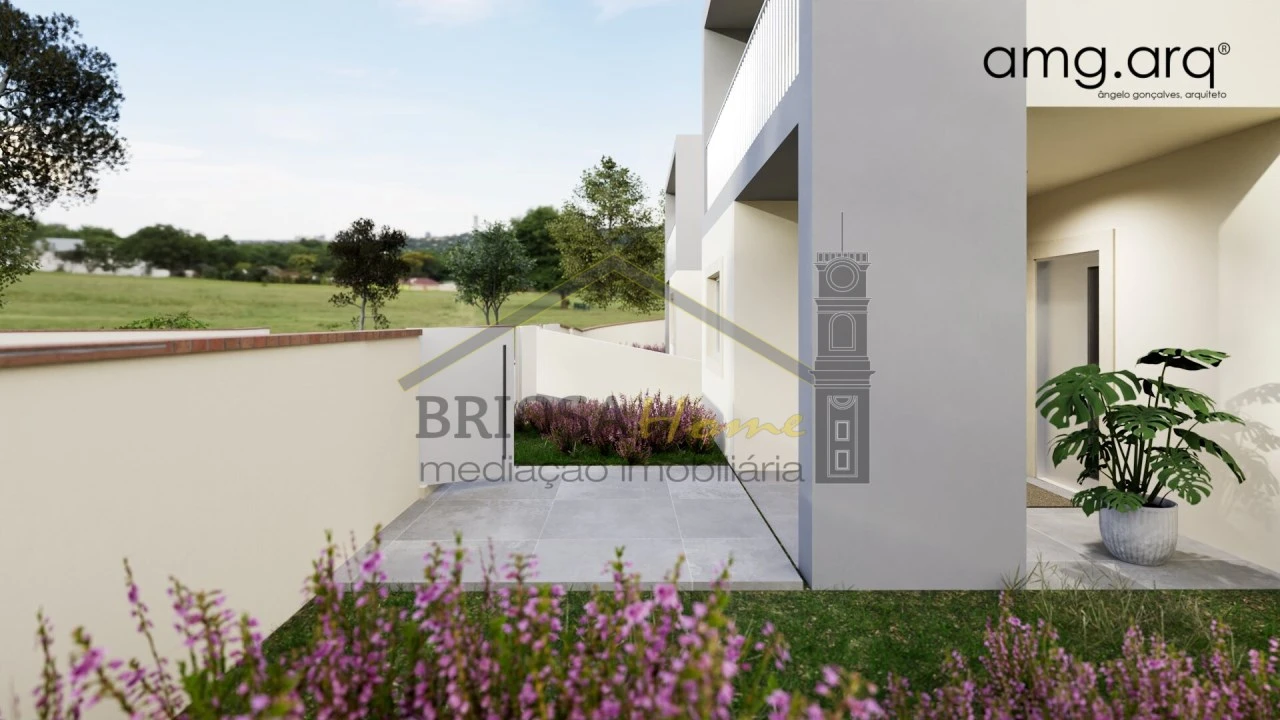 Moradia T4 para Venda em Santa Clara e Castelo Viegas Foto 13