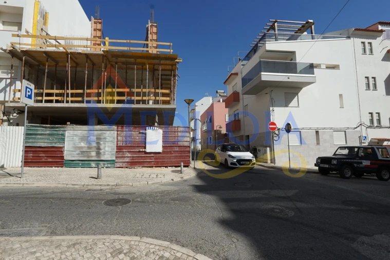 Apartamento T1 para Venda em Monte Gordo Foto 3