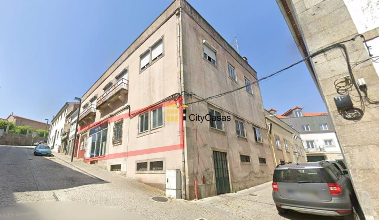 Loja para Venda em Lamego (Almacave e Sé) Foto 1