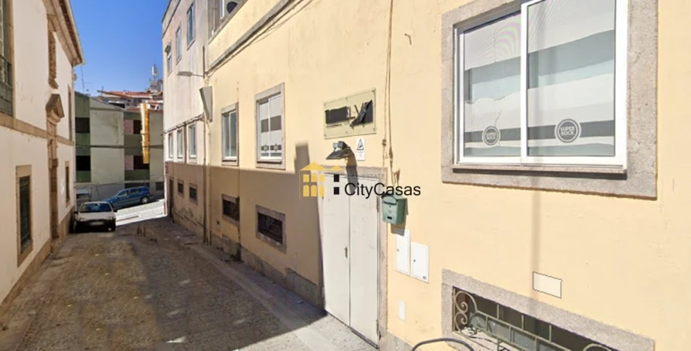 Loja para Venda em Lamego (Almacave e Sé) Foto 9