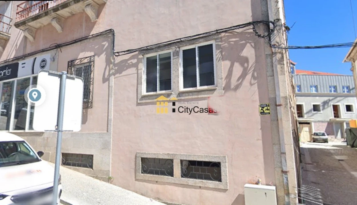 Loja para Venda em Lamego (Almacave e Sé) Foto 8