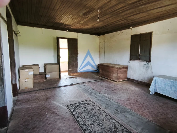 Moradia T4 para Venda em Abiul Foto 17