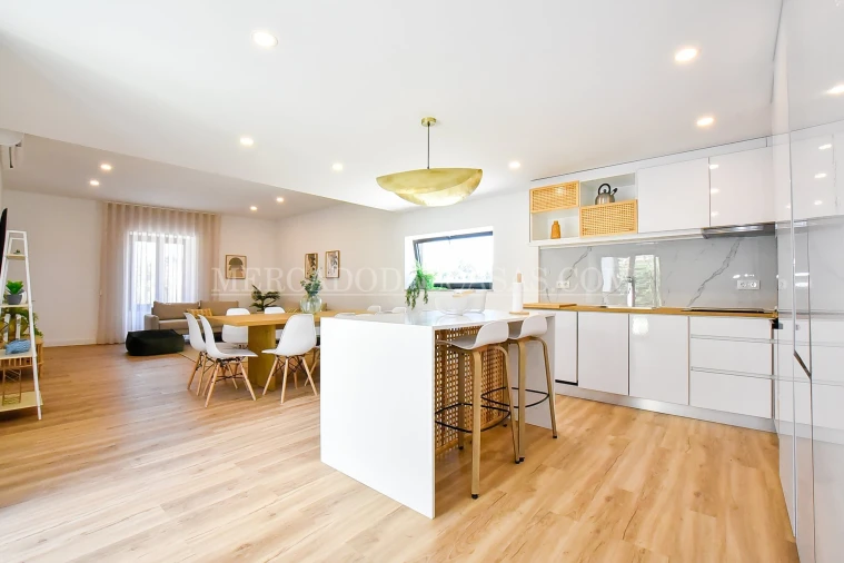 Moradia T4 para Venda em Anta e Guetim Foto 7