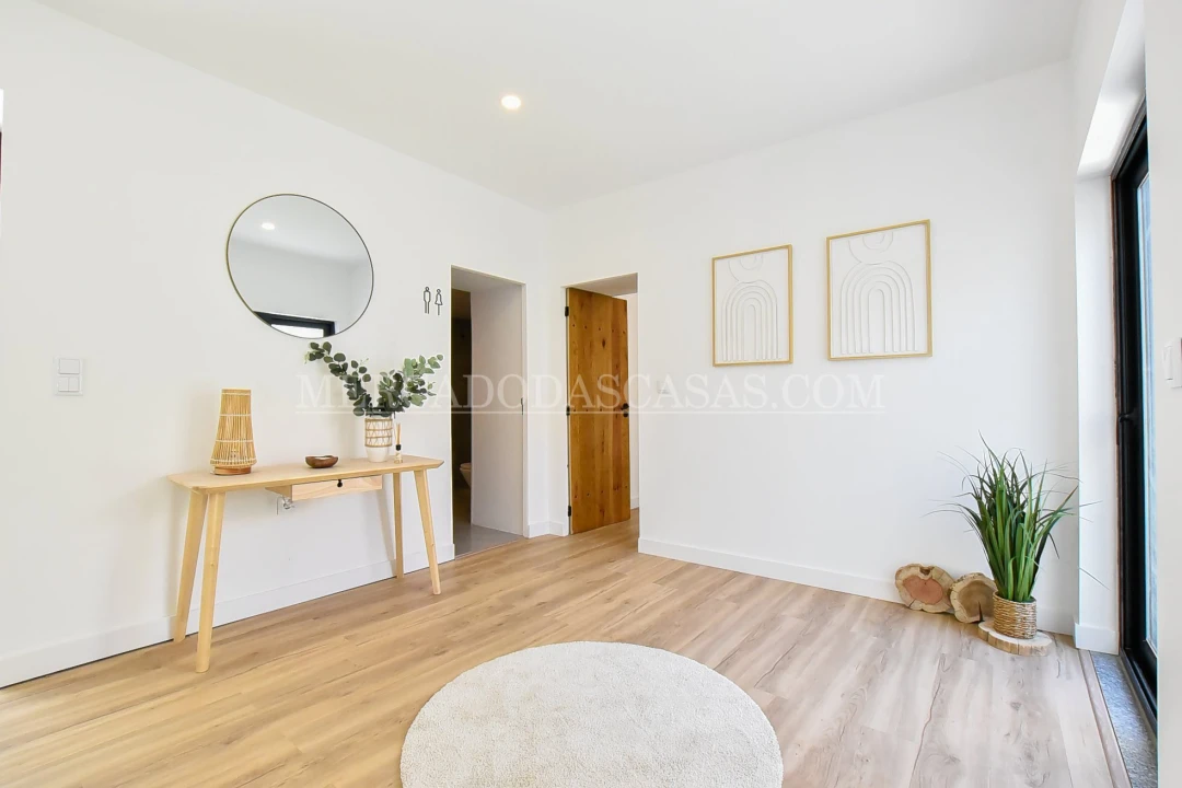 Moradia T4 para Venda em Anta e Guetim Foto 8