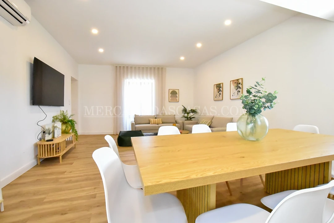 Moradia T4 para Venda em Anta e Guetim Foto 3