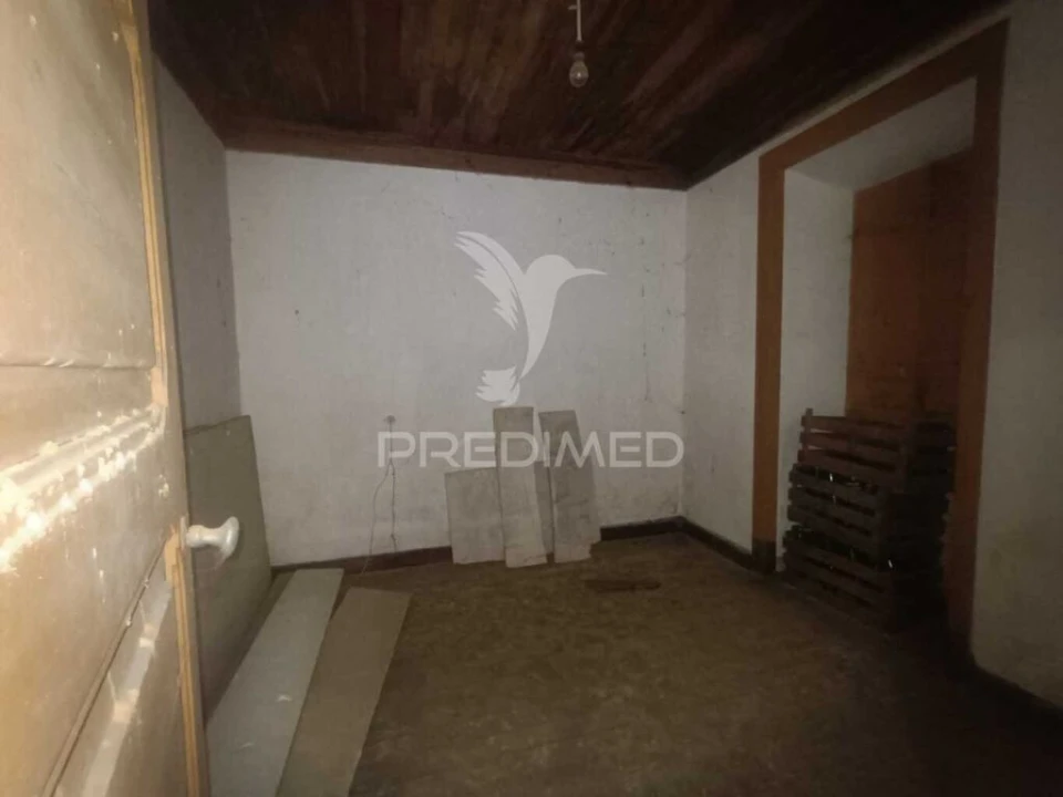 Moradia T6 para Venda em Urqueira Foto 20