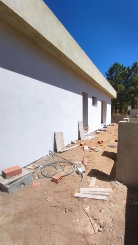 Moradia T3 para Venda em Fernao Ferro