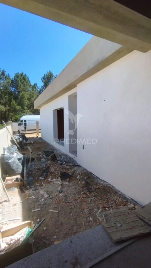 Moradia T3 para Venda em Fernao Ferro