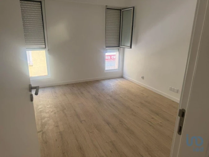 Apartamento T4 para Venda em Aljubarrota Foto 13