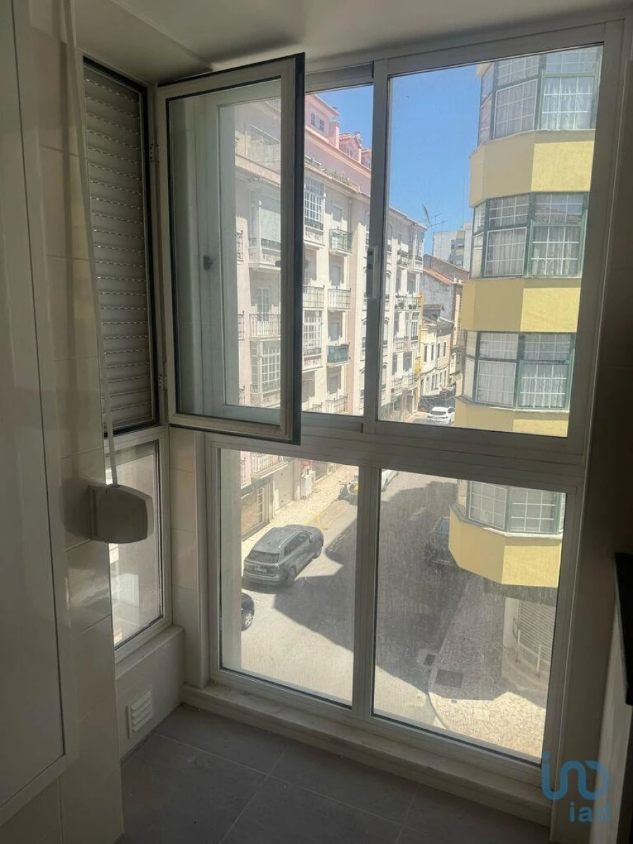 Apartamento T4 para Venda em Aljubarrota Foto 5