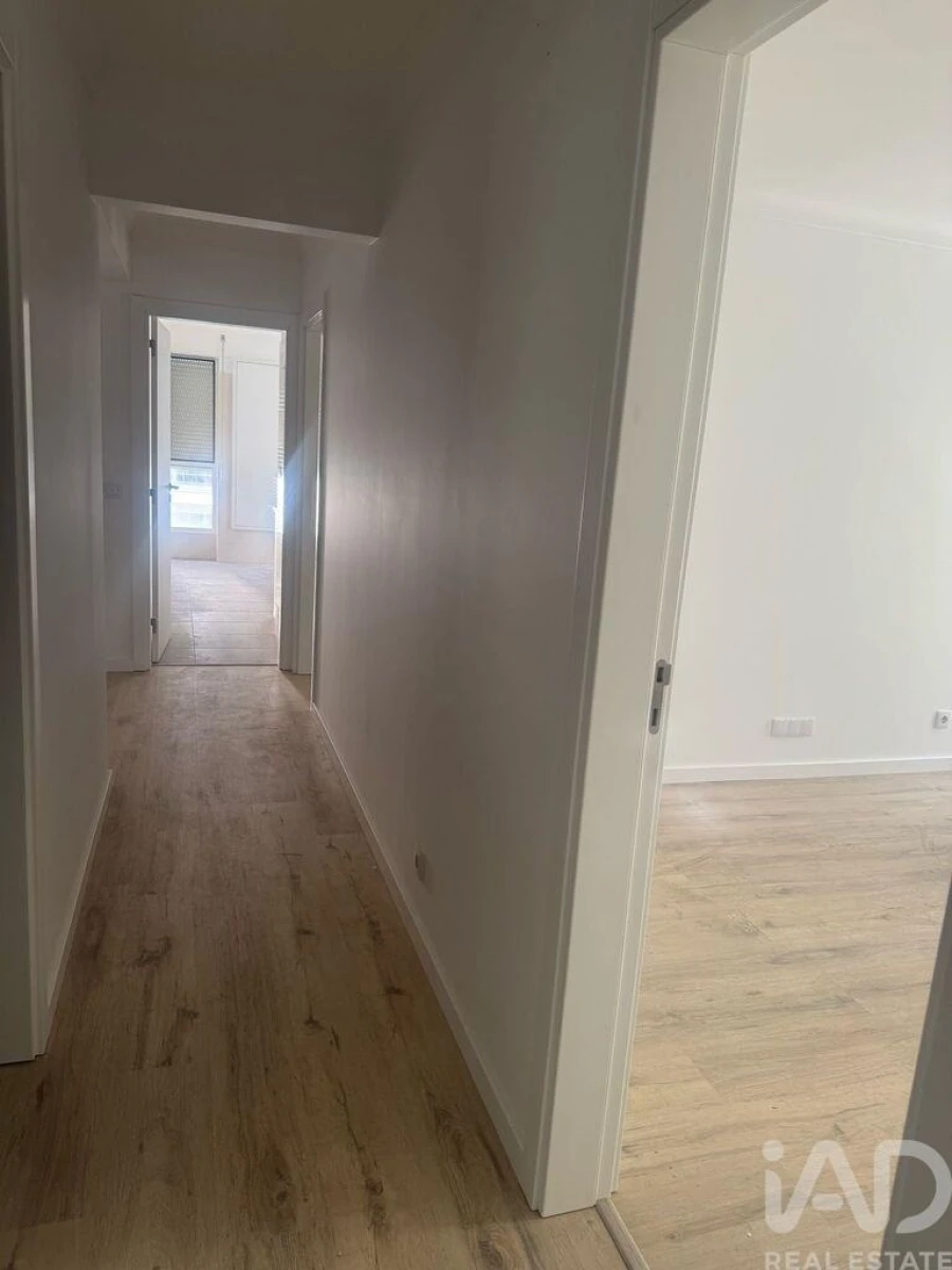 Apartamento T4 para Venda em Aljubarrota Foto 22