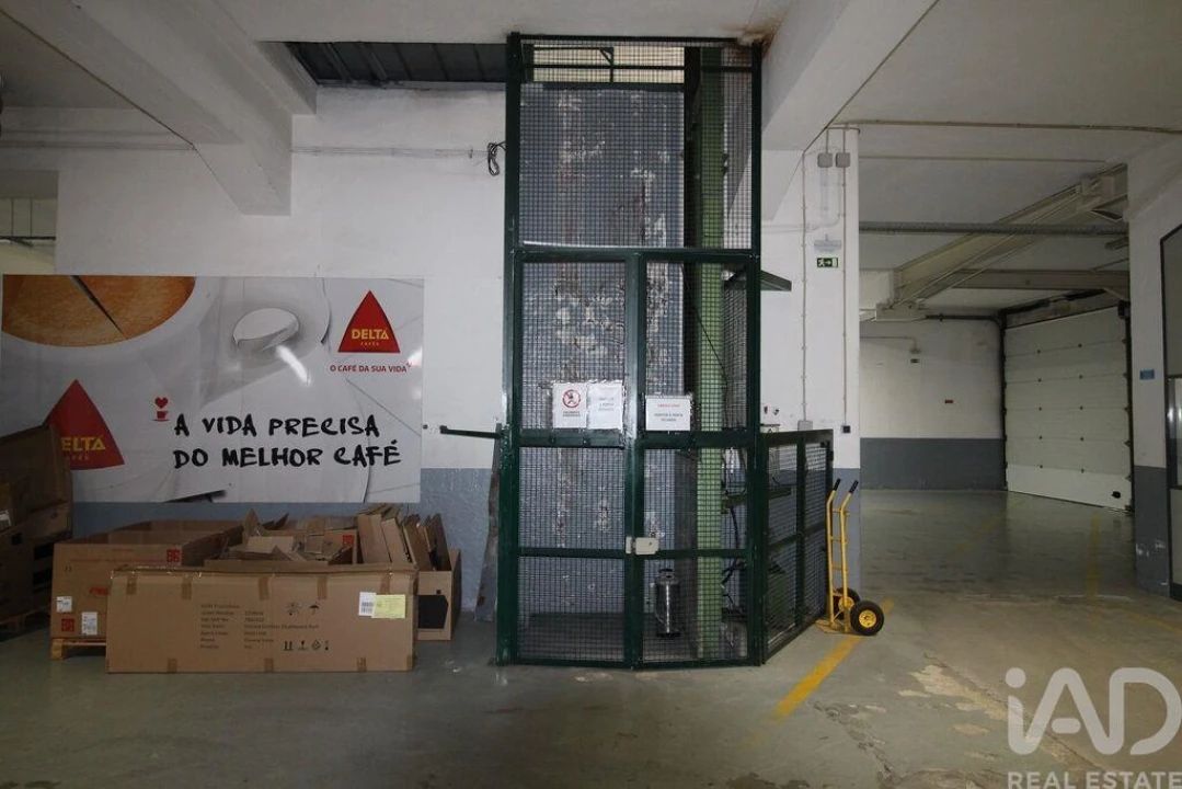 Armazém para Venda em Beja (Salvador e Santa Maria da Feira) Foto 17