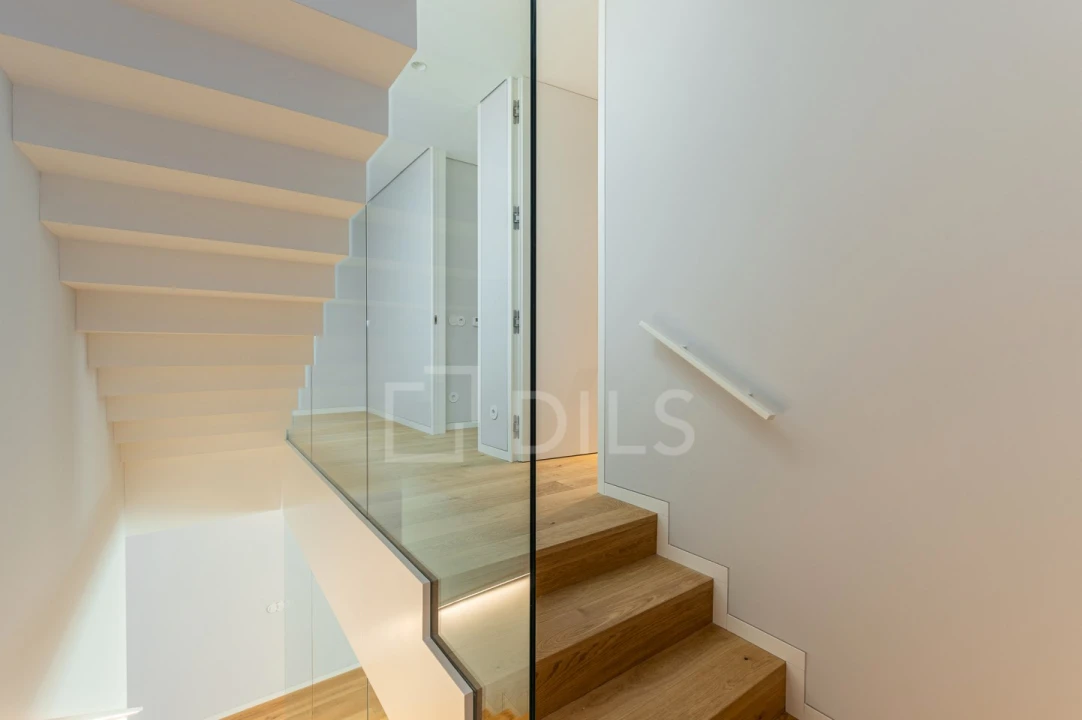 Moradia T5 para Venda em Aldoar, Foz do Douro e Nevogilde Foto 28