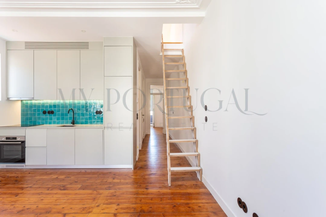 Apartamento T2 para Venda em Santa Maria Maior Foto 3
