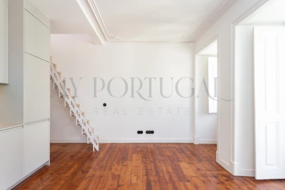 Apartamento T2 para Venda em Santa Maria Maior