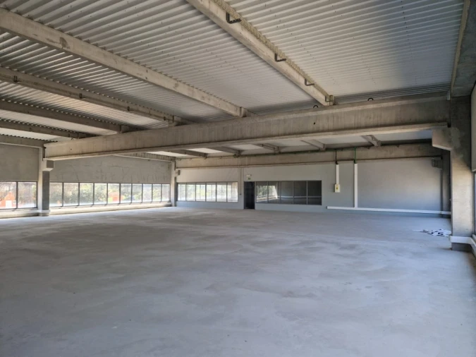 Armazém para Arrendamento em Alhos Vedros Foto 3