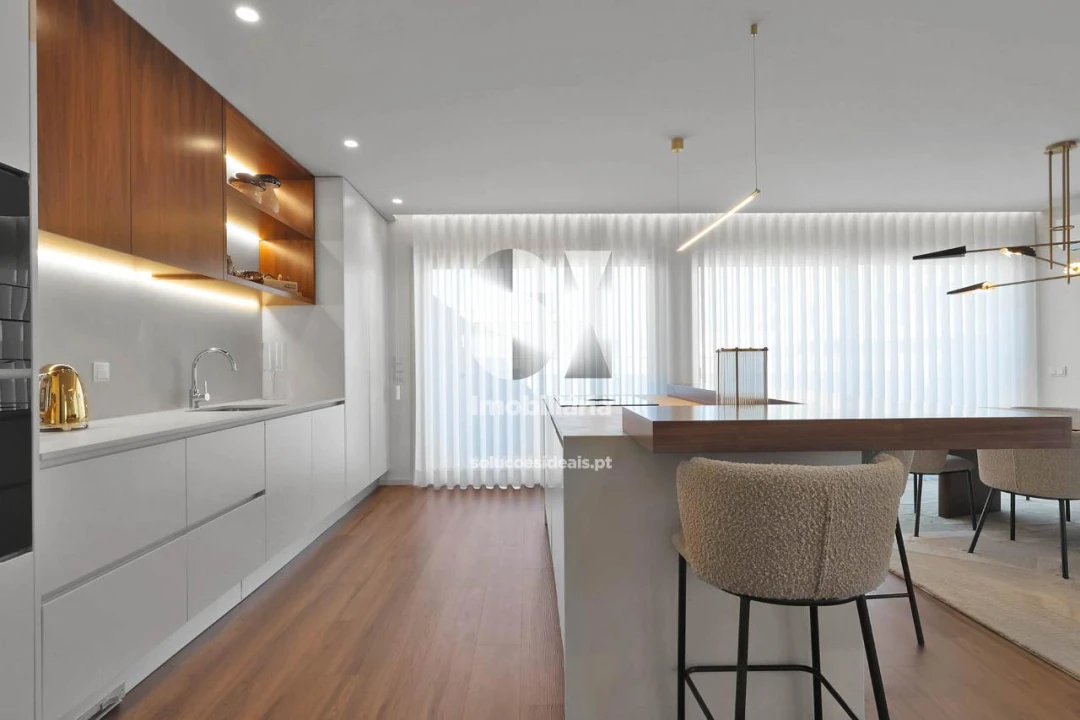 Moradia T4 para Venda em Aver-O-Mar, Amorim e Terroso Foto 11