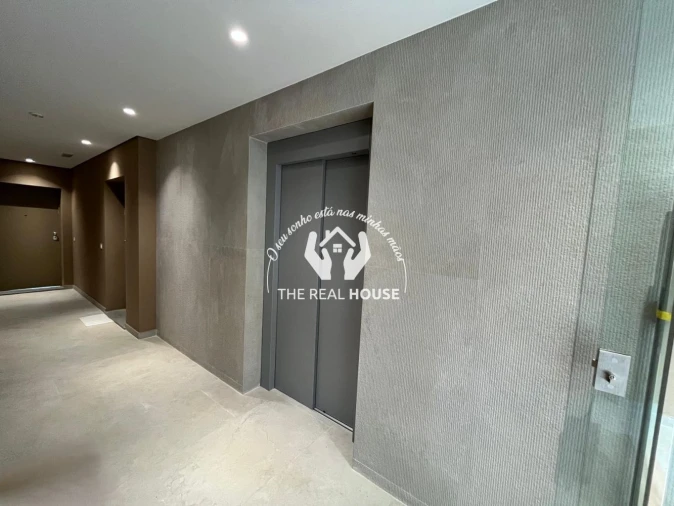 Apartamento T2 para Venda em São Martinho Foto 23