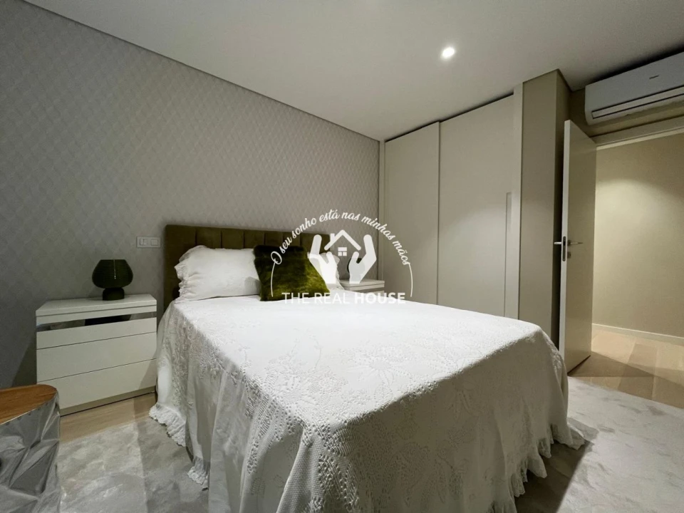 Apartamento T2 para Venda em São Martinho Foto 14