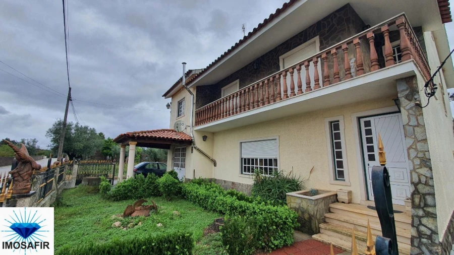 Moradia T6 para Venda em Madalena e Beselga Foto 2