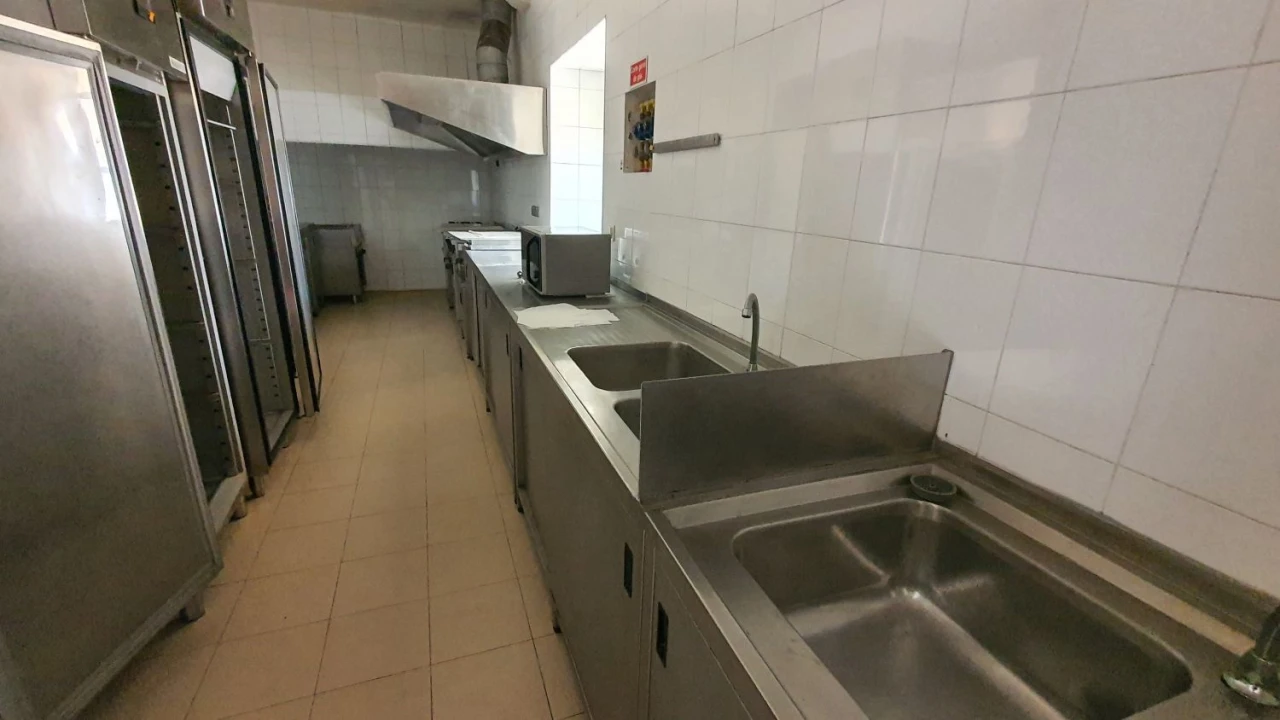 Loja para Venda em Golegã Foto 11