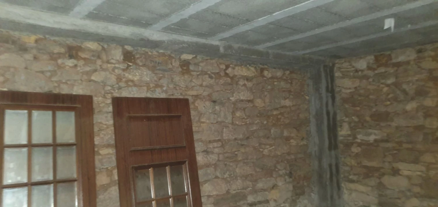 Moradia T2 para Venda em Areias e Pias Foto 57