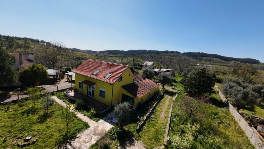 Moradia T4 para Venda em Areias e Pias Foto 38