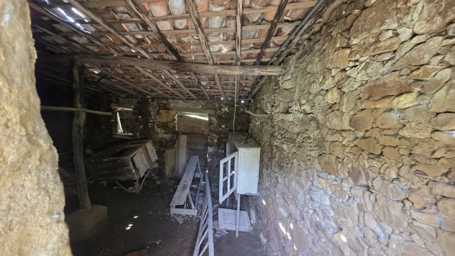 Moradia T2 para Venda em Areias e Pias Foto 11