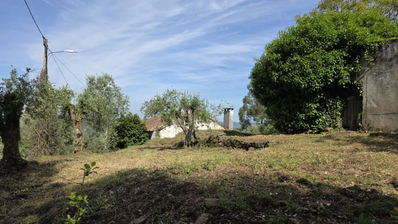 Moradia T2 para Venda em Areias e Pias Foto 6