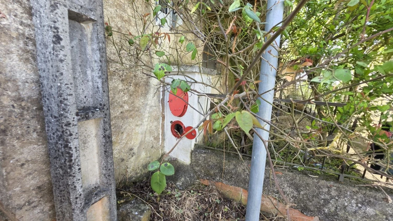 Moradia T2 para Venda em Areias e Pias Foto 4