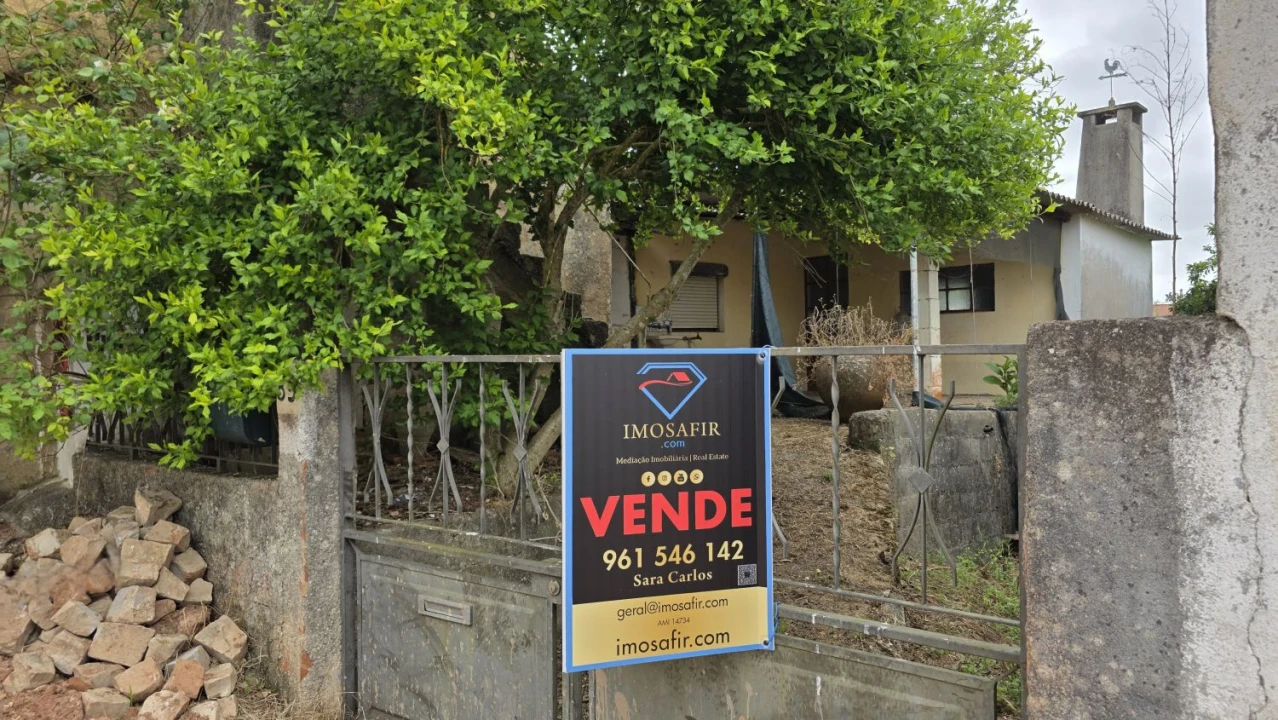 Moradia T2 para Venda em Areias e Pias Foto 39